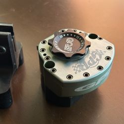 GPR 4 Steering Damper 