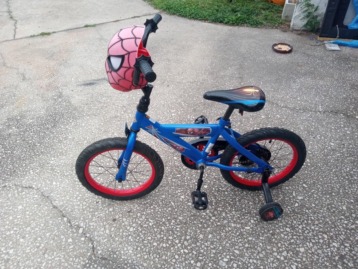 Child Spider-Man Huffy Bicycle With Helmet