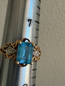 10k yellow gold Ring with Blue Stone and Diamond Accents