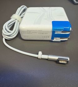 NEW 85W MagSafe 1 Replacement AC Adapter Charger – Compatible with MacBook Pro 15” & 17” (2006-2012) – Model SF-18548 Full Description: NEW 85W Replac