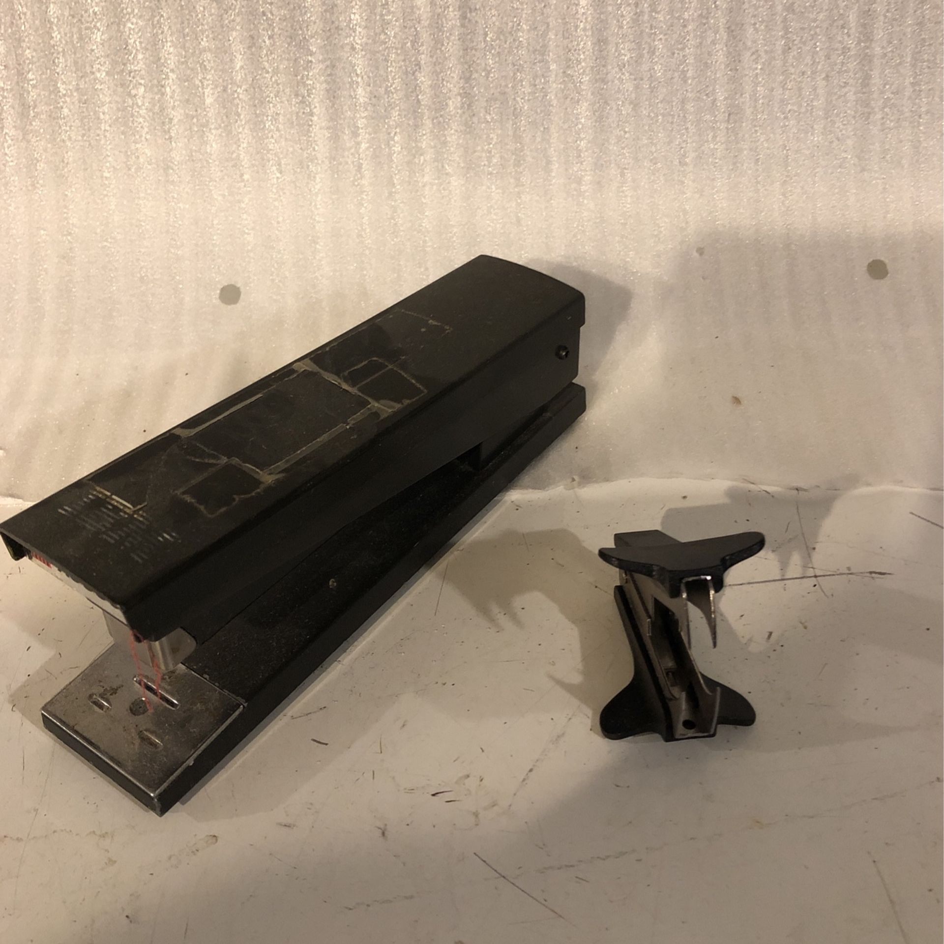 Stapler And Staple Remover