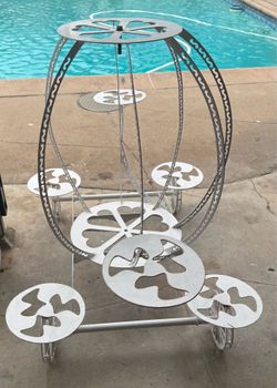 Plant stand