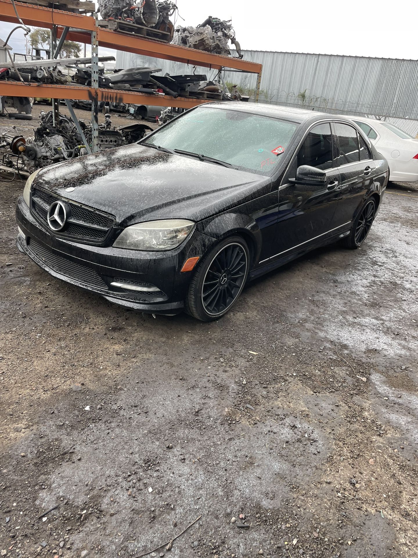Mercedes Bez C300 Parts