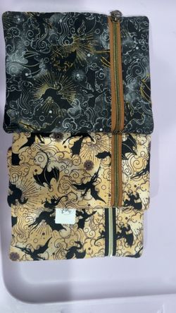 Fourth wing Zippered kindle sleeve