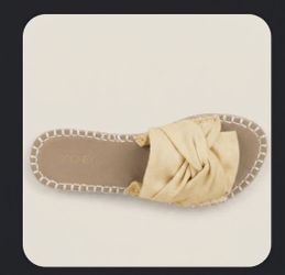 Mynah Women’s Flats Sandals Slides Size 6