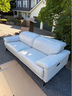 Voss Power Reclining Sofa – Excellent Condition – will offer discount for pickup today
