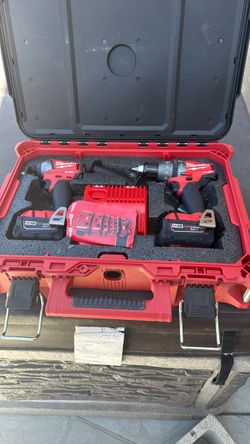 Milwaukee packout