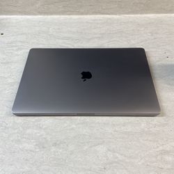 MacBook Pro 16 Inch 2019 i9 32 GB