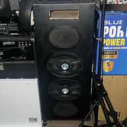 4 Speakers in box