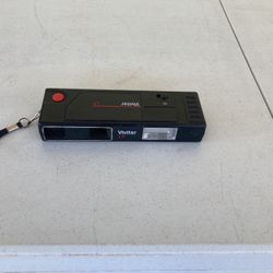 Camera (110)