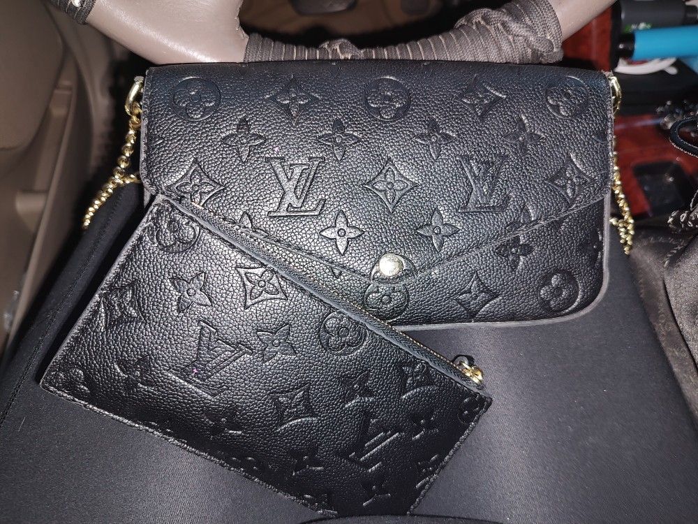 Louis Vuitton 