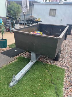 Small Utility Trailer with Tow Hitch