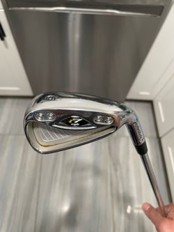 TaylorMade r7 CGB #6 iron RAC, True Temper Steel Shaft, New Grip, 38” RH