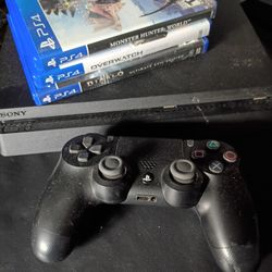 Game Consoles Ps4, Ps3 , And Xbox 360