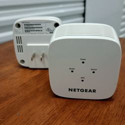 NETGEAR EX3110-100NAS AC750 WiFi Range Extender