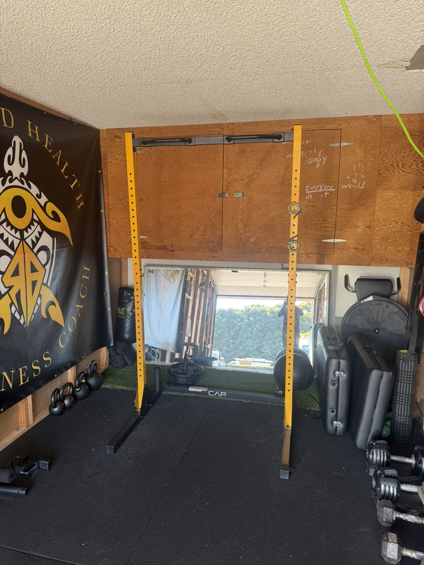 CAP Barbell Squat Rack