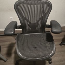 Herman Miller Aeron Size A w/ PostureFit