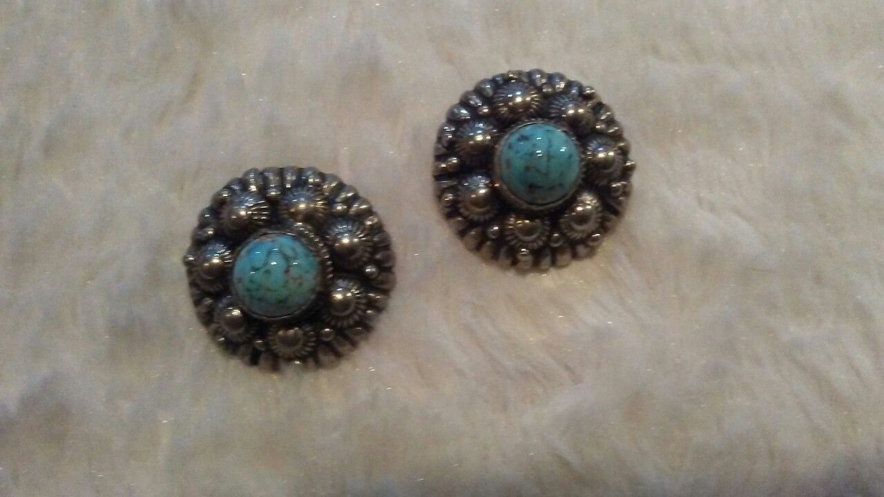 Silver n turquoise earings