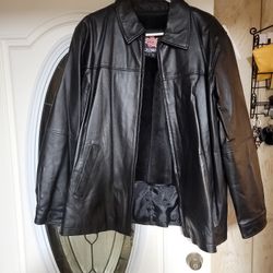 Men's Leather Jacket Size Medium