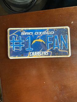 Chargers plate