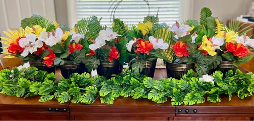 Hawaiian / Luau / Tropical Party Decor Bundle – “Party in a Box” 🌺🌴