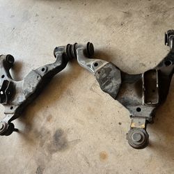 Toyota Tacoma Lower Control Arms 05/23