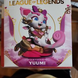 Heartseeker Yuumi Figure