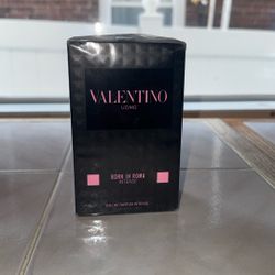  Valentino Born In Roma Intense Eau De Parfum Spray