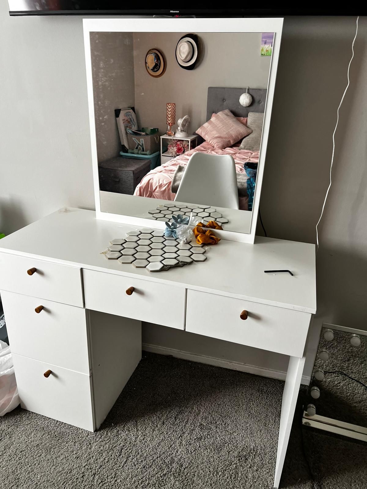 Vanity Desk