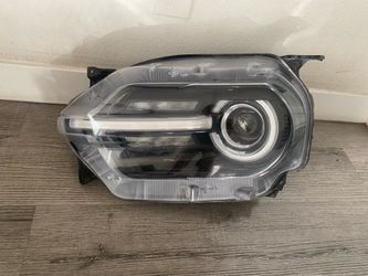 Headlight  Ford Bronco. Sport  left driving side. OEM  2021-2022-2023-2024-2025
