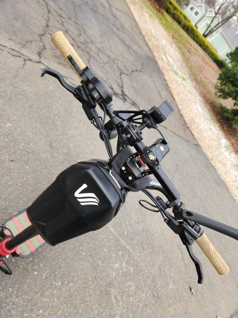 Varla Eagle One Pro 40mph+ 350lbs Weight Cap