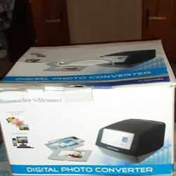 Hammacher Schlemmer 74597 Digital Photo Converter