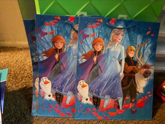 Elsa gift bags