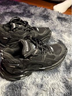 Balenciaga runners