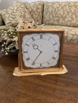 Vintage HOMIS Swiss 15-Jewel Mechanical Mantel Clock – Mid-Century Modern