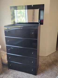 Black Dresser w/ jewelry top and mirror