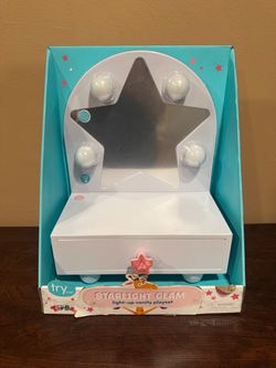 Starlight Glam Light-Up Vanity Playset