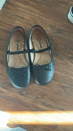 Girl Flats 12 Youth