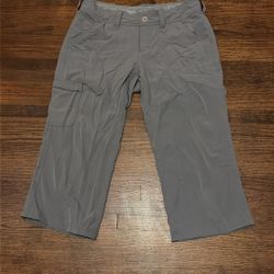 Women Clothes Size 2 North Face Capris