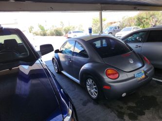 2004 Volkswagen new beetle. G. L. S