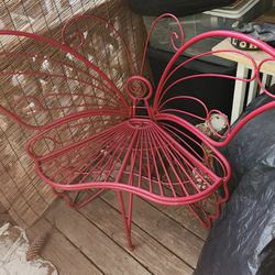 Metal Butterfly Corner Bench