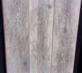 Terrado Oak Water Resistant 12 mm Laminate Flooring