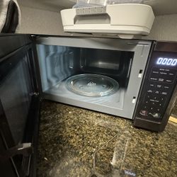 Vissani microwave 