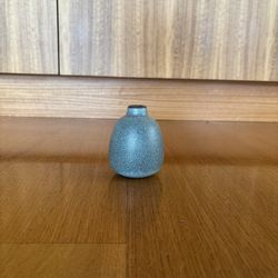Heath Ceramics Mini Bud Vase – Speckled Turquoise Modern Pottery