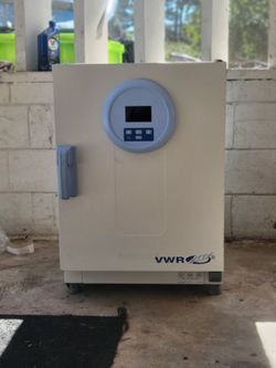 VWR Gravity Convection Incubator