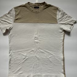 Mens Classic Duo Color Tan / White  Stretch Comfy Tee Shirt Size Small 