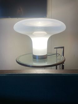 Original Artemide Lesbo Lamp