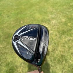 Titleist 915D3 Driver