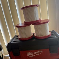 Milwaukee M18 Wet/Dry HEPA Filter 