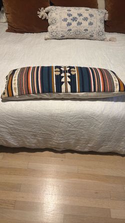 West elm bed long pillow